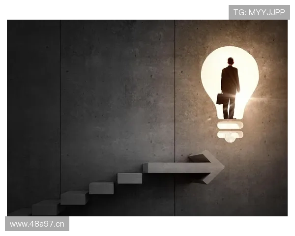 商人与企业家的本质区别及其在商业运作中的不同角色和责任分析